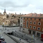 El Balconcito De San Millan Iii Apartman *