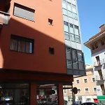 El Balconcito De San Millan Iii Apartman