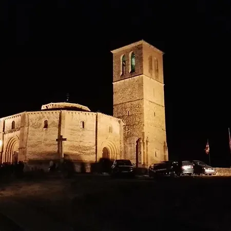 El Balconcito De San Millan Iii 아파트