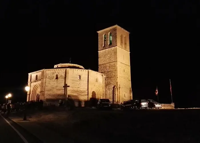 El Balconcito De San Millan Iii 아파트